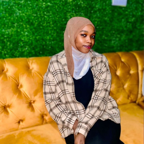 Amina T. profile photo