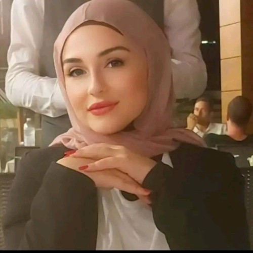 Nour  I.
