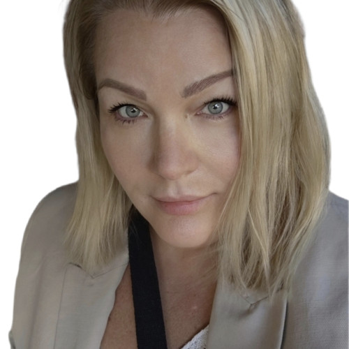 Mia  R. profile photo