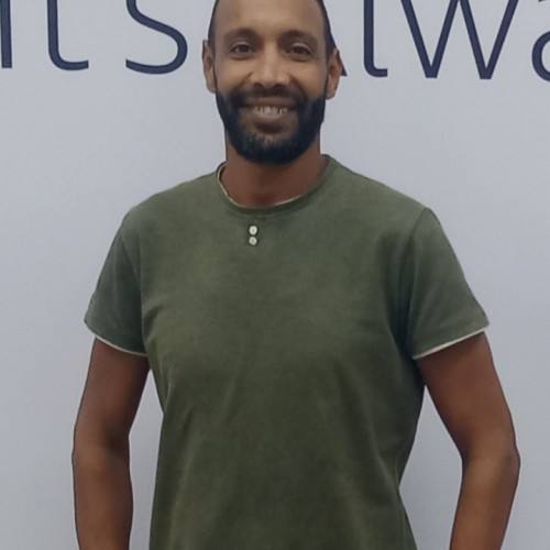 Essam H. profile photo