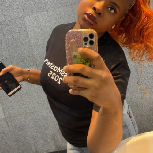 Favour O. profile photo