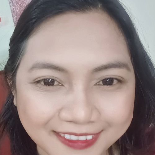 Roselle  F. profile photo