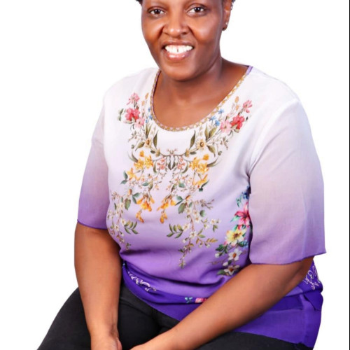 Esther N. profile photo