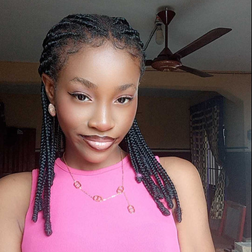 Nuxelle e. profile photo