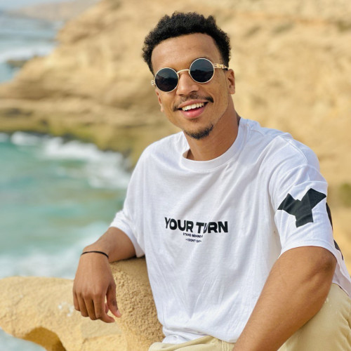 AYOUB E.