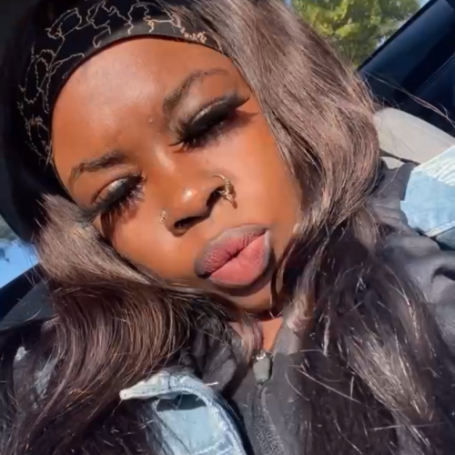 Chocolate  L. profile photo