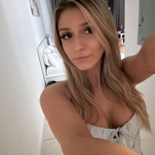 Lynn L. profile photo
