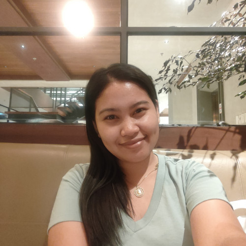 Jenny V.