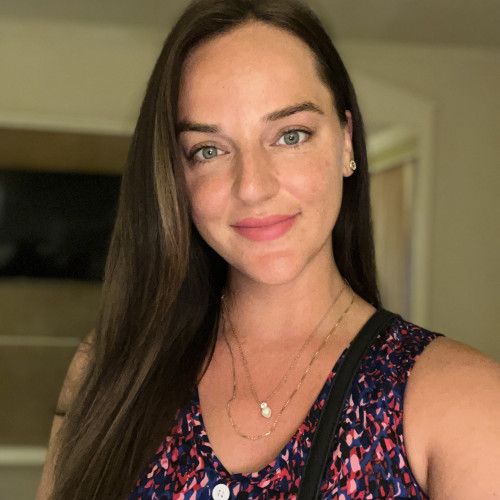 Joanie B. profile photo