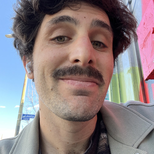 Avi V. profile photo