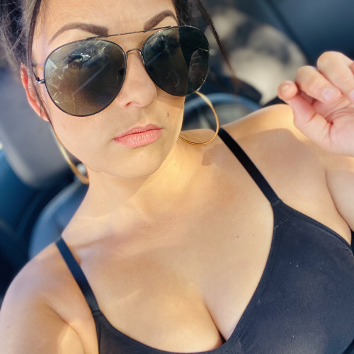 Vanessa B.