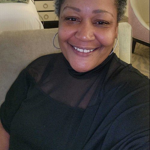Tori V.