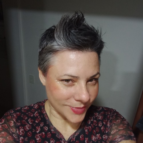 Mariana V.