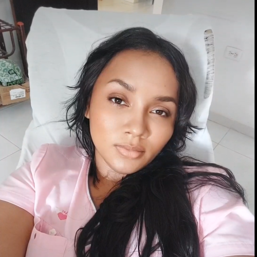 May R. profile photo