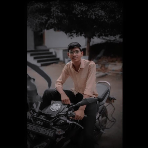 Tejas L. profile photo