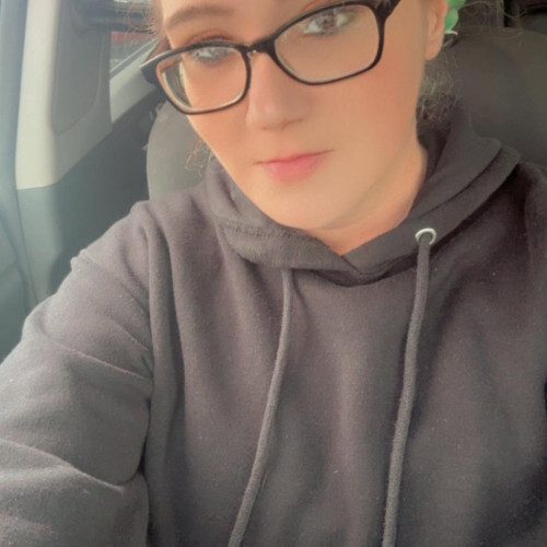 Sarah  . profile photo