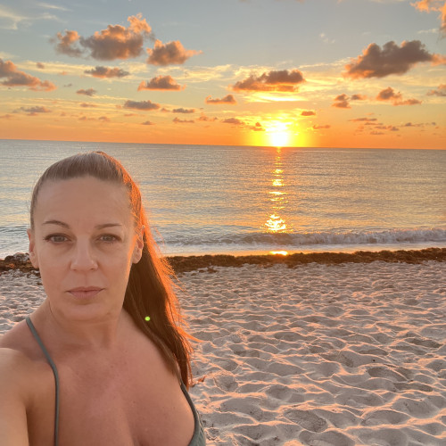 Marie J. profile photo