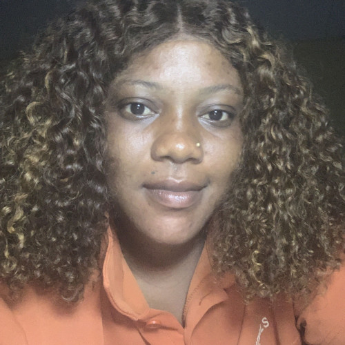 Ella m. profile photo