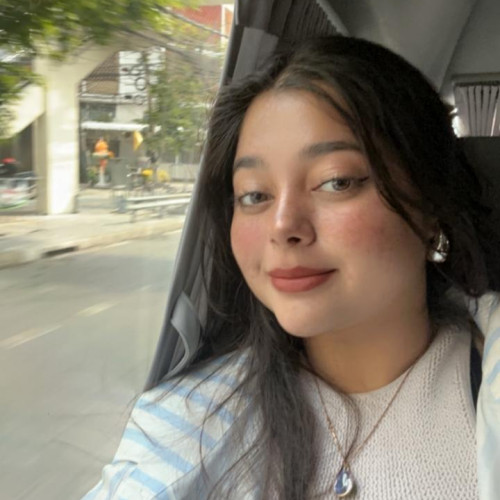 vanshika k. profile photo
