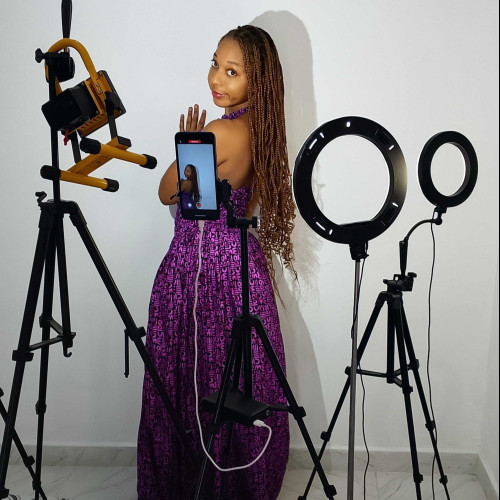 Lisagail A. profile photo