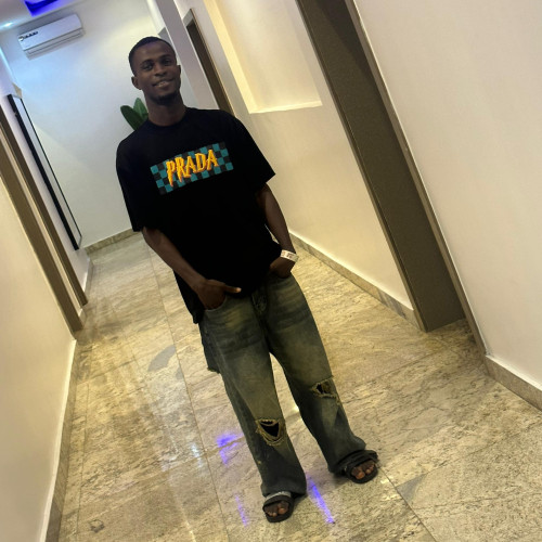 Destiny V. profile photo