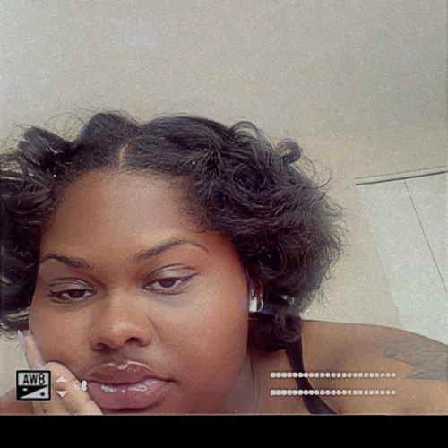 Moni B. profile photo