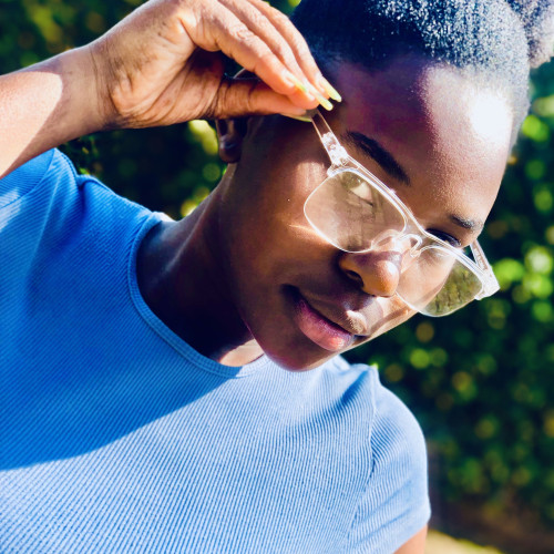 kin l. profile photo