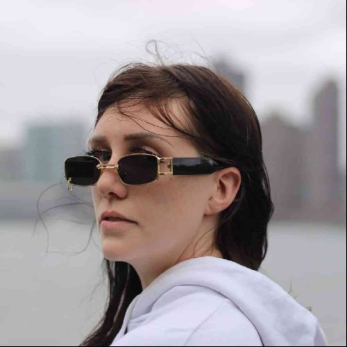 Sarah H.
