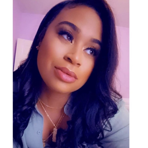 Deandra F. profile photo