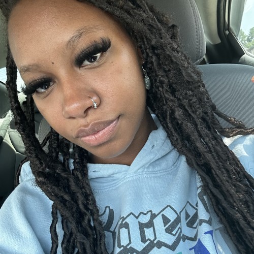 Jakira  J.