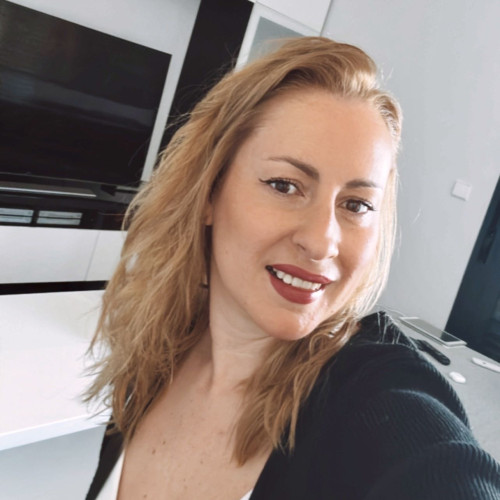 Pilar G.