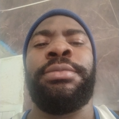 akombouscott  Y. profile photo