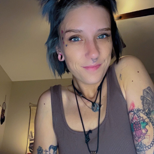 Amanda R.
