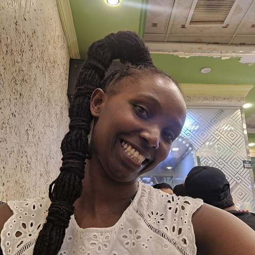 Suzzanne  M. profile photo