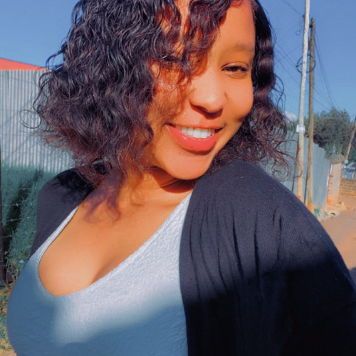 Victoria  L. profile photo