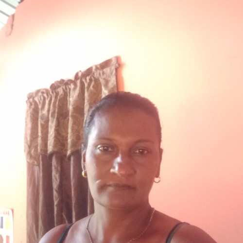 Claira  R.