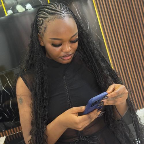 Favor H. profile photo