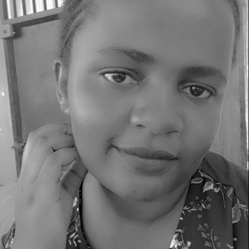 Gloria U. profile photo