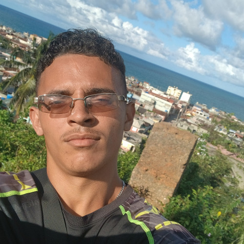 Javier L. profile photo