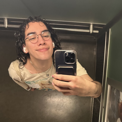 Dylan R.
