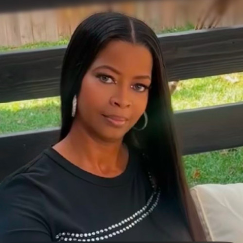 Shelle J. profile photo