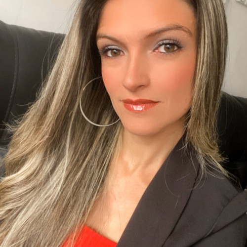 Xiomara L.