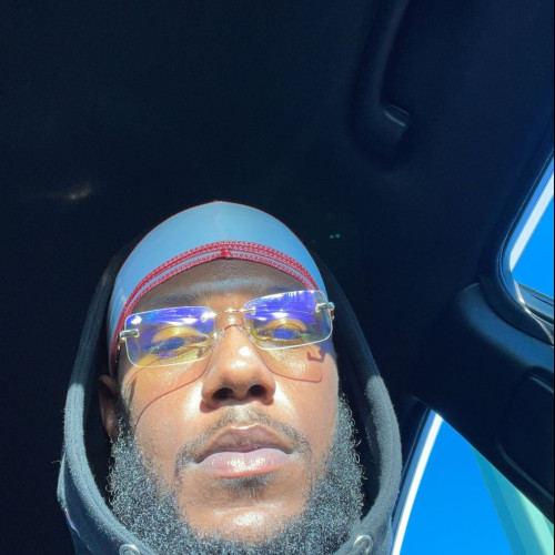Darius H.