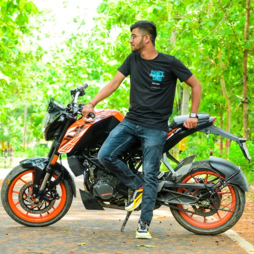 Hariom S.