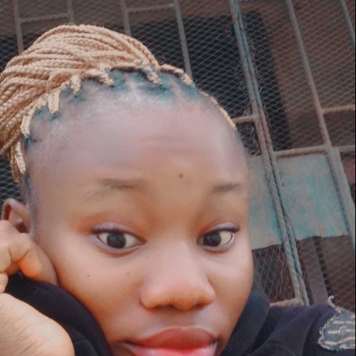 Maya d. profile photo