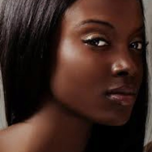 sanelisiwe  L.