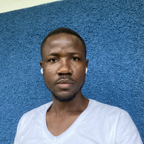 Junior R. profile photo