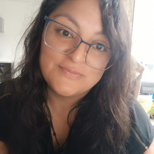 Luz R. profile photo