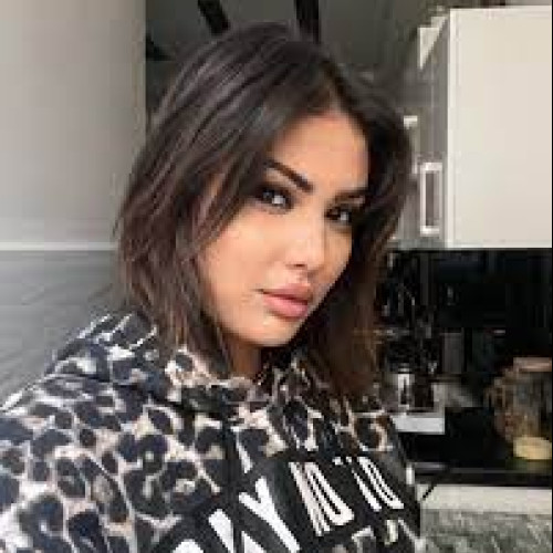 Imane r. profile photo