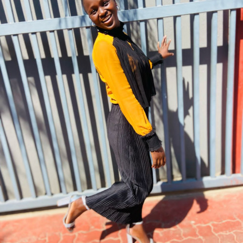LAONE L. profile photo